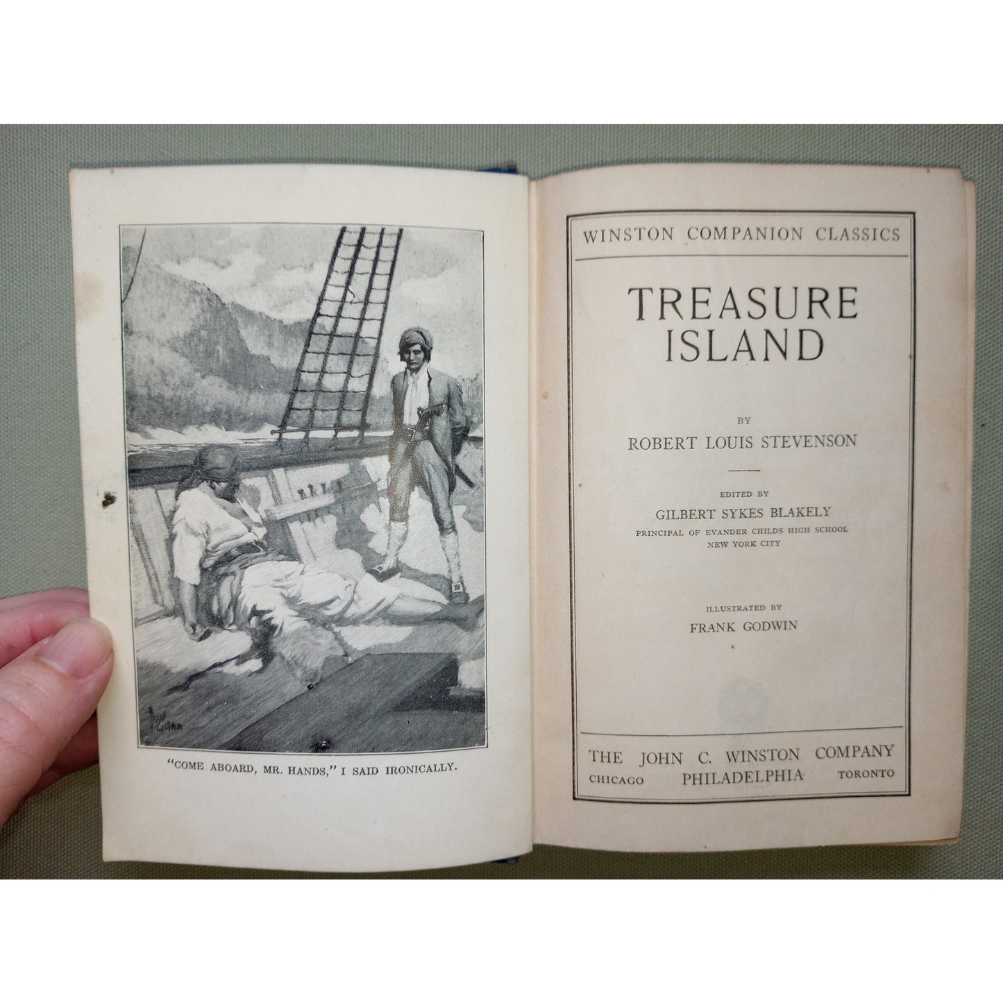 Vintage 1925 Treasure Island by Robert L. Stevenson; Illustrated by Frank Godwin