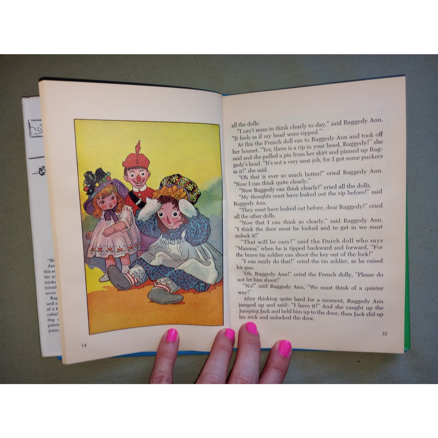 Vintage Children's Book Adventures of Raggedy Ann Beautifully Illustrated HCDJ