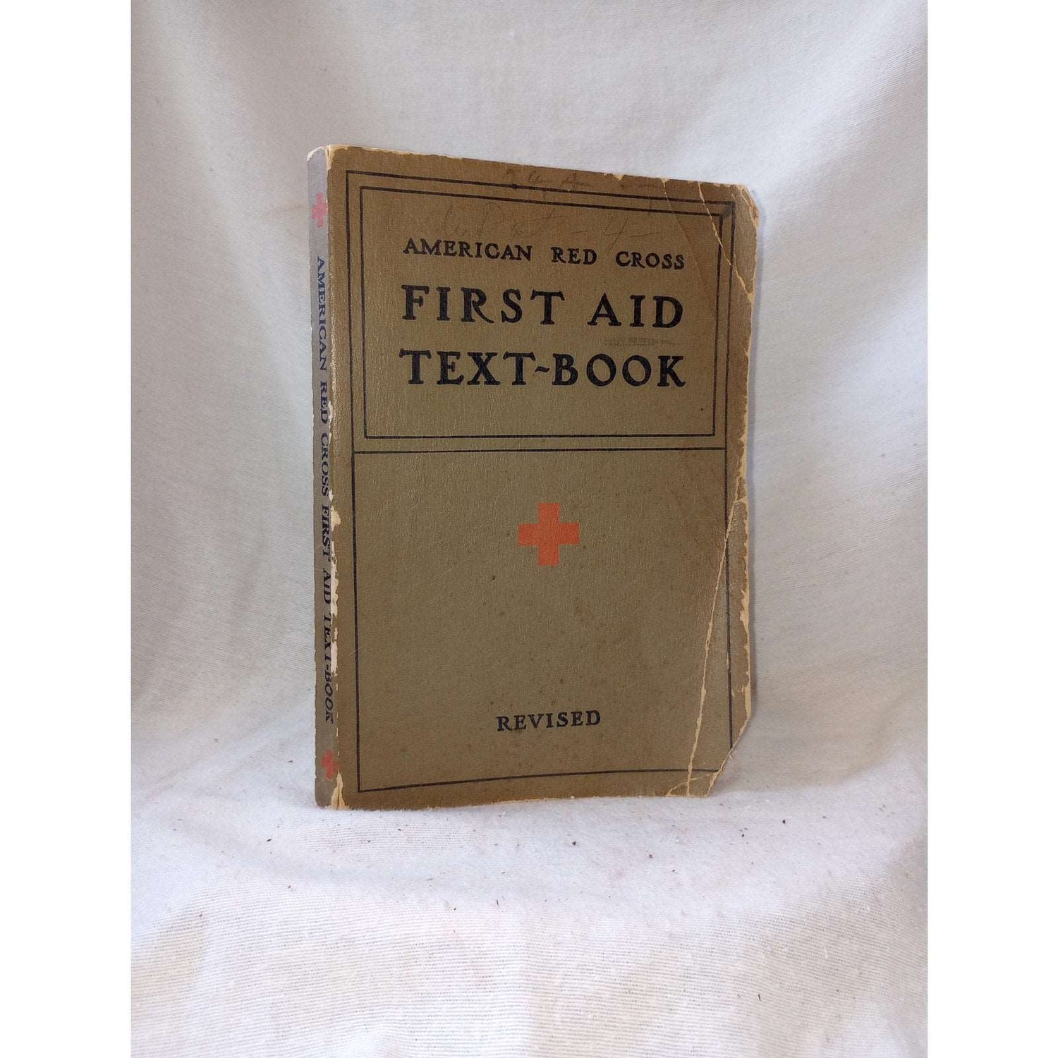 1940 American Red Cross First Aid Text-Book With 114 Illustrations Vintage Book